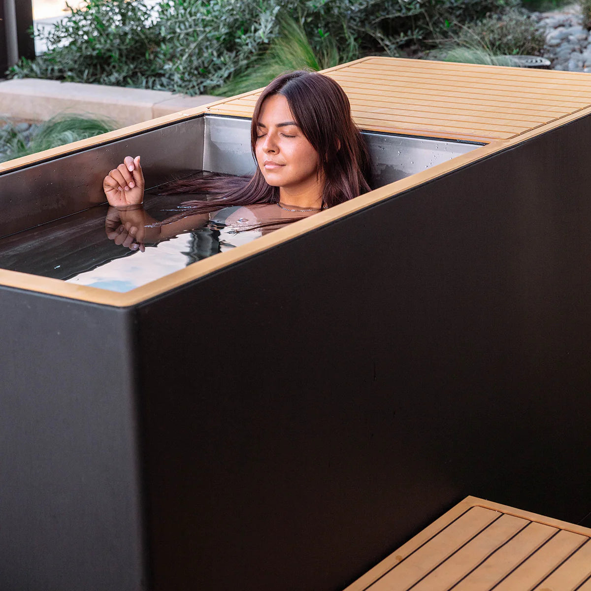 Revive Luxury Cold Plunge