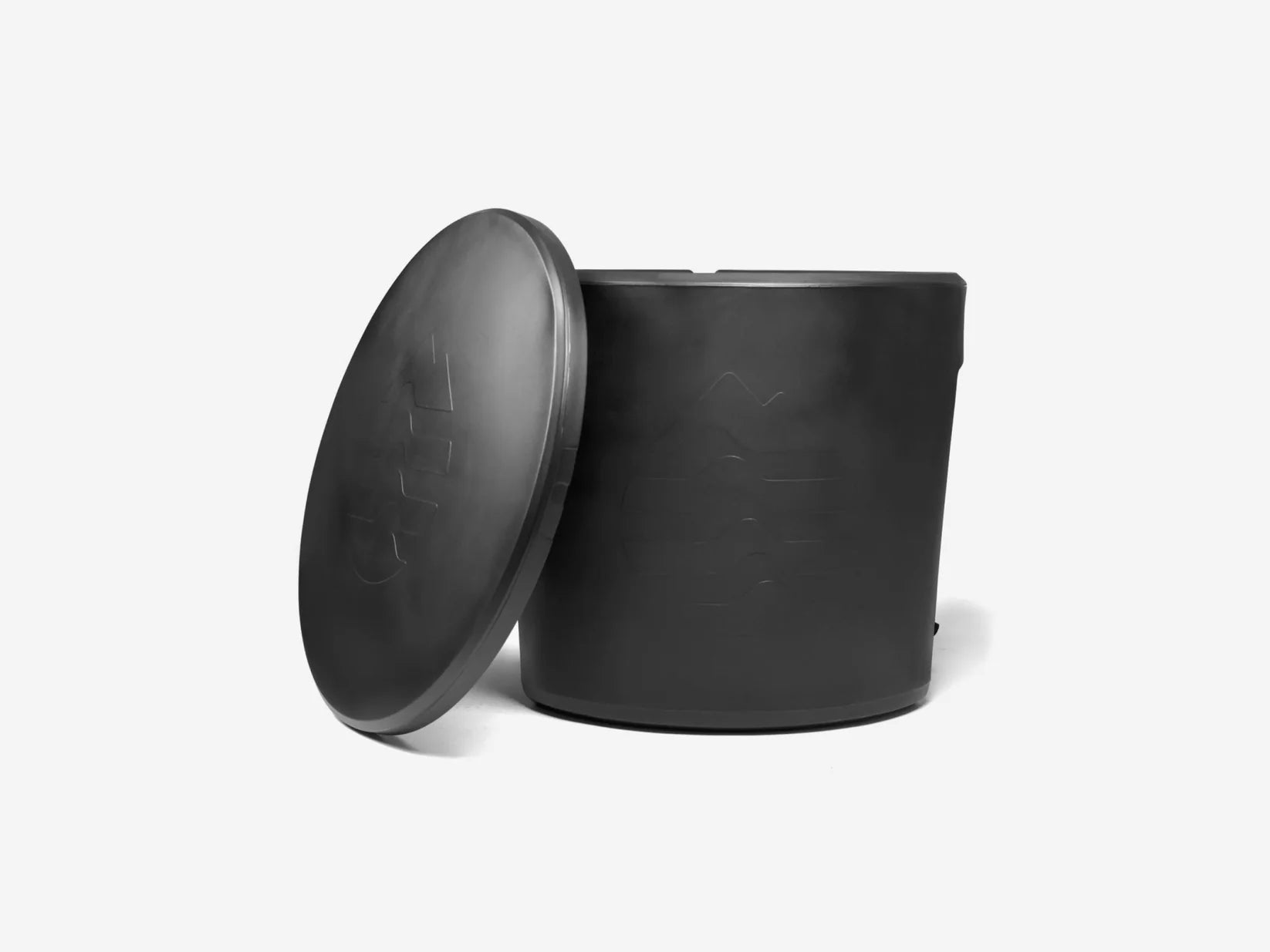 Ice Barrel 300 Cold Plunge